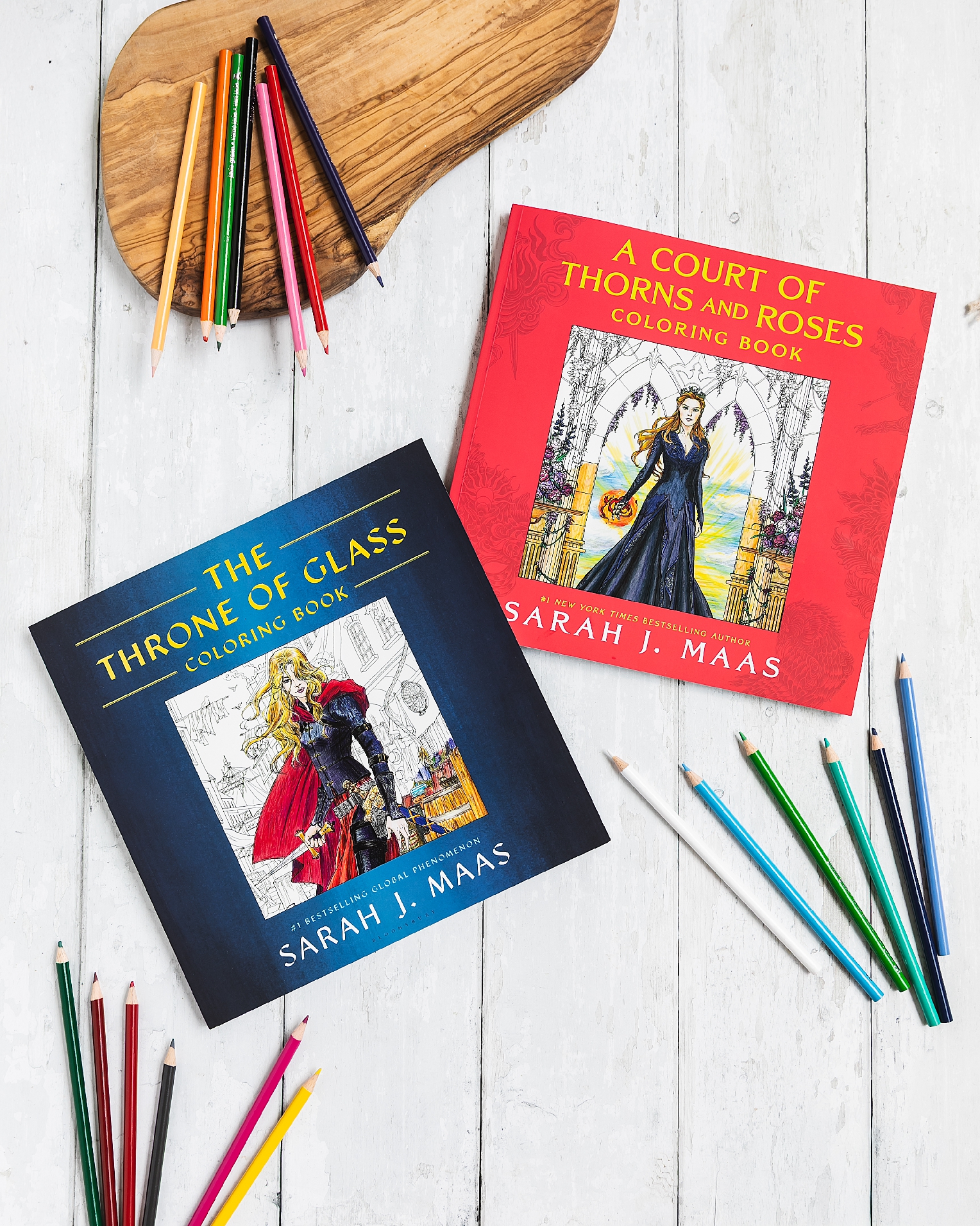 A Court of Thorns and Roses Coloring Book