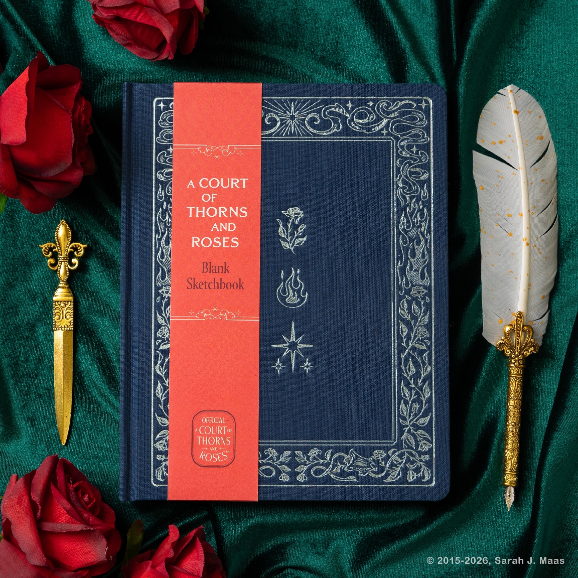 A Court of Thorns and Roses Official Sketchbook (Flowers, Flames, and Stars)