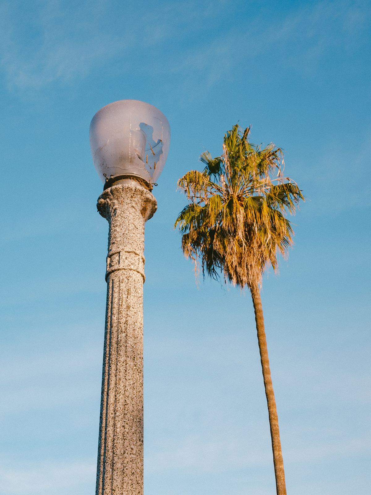 Electric Moons: A Social History of Street Lighting in Los Angeles