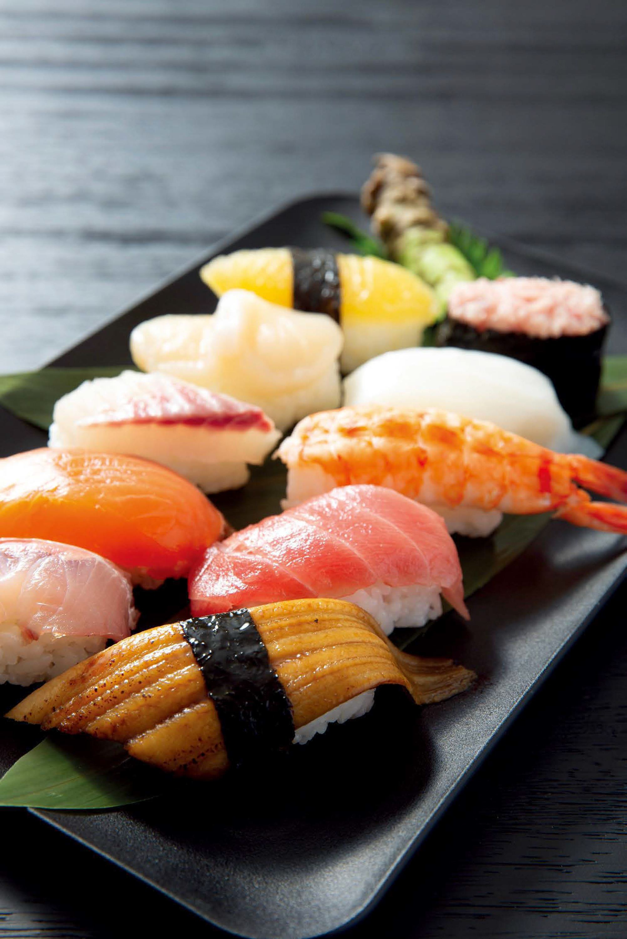Essential Pocket Guide to Sushi